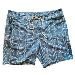 Faherty Classic 7 Inch Board Shorts Blue Fishscale Batik Recycled Men's Size 36